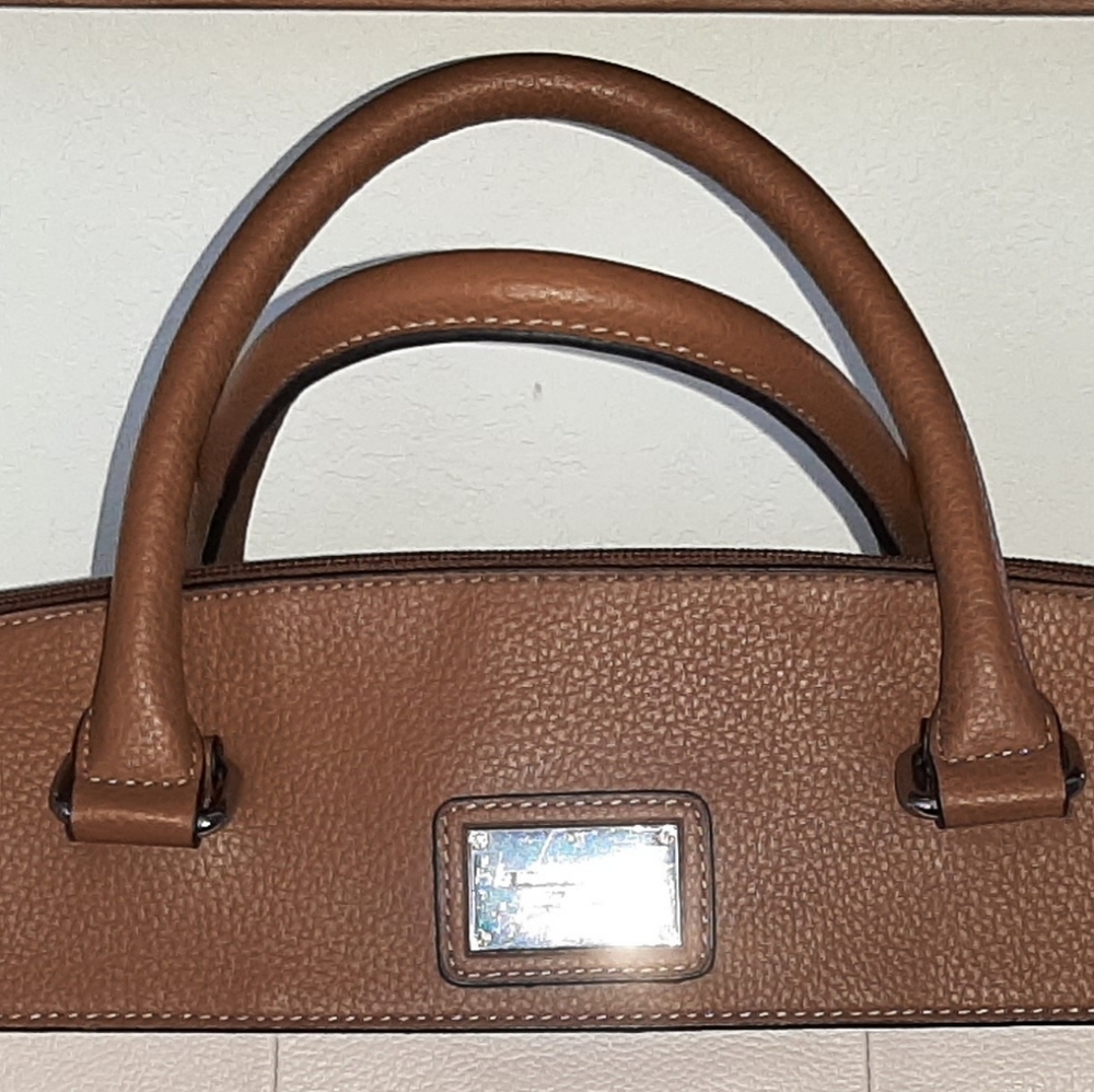 Tignanello Handbag Brown/Tan 12'x10" - Picture 10 of 11